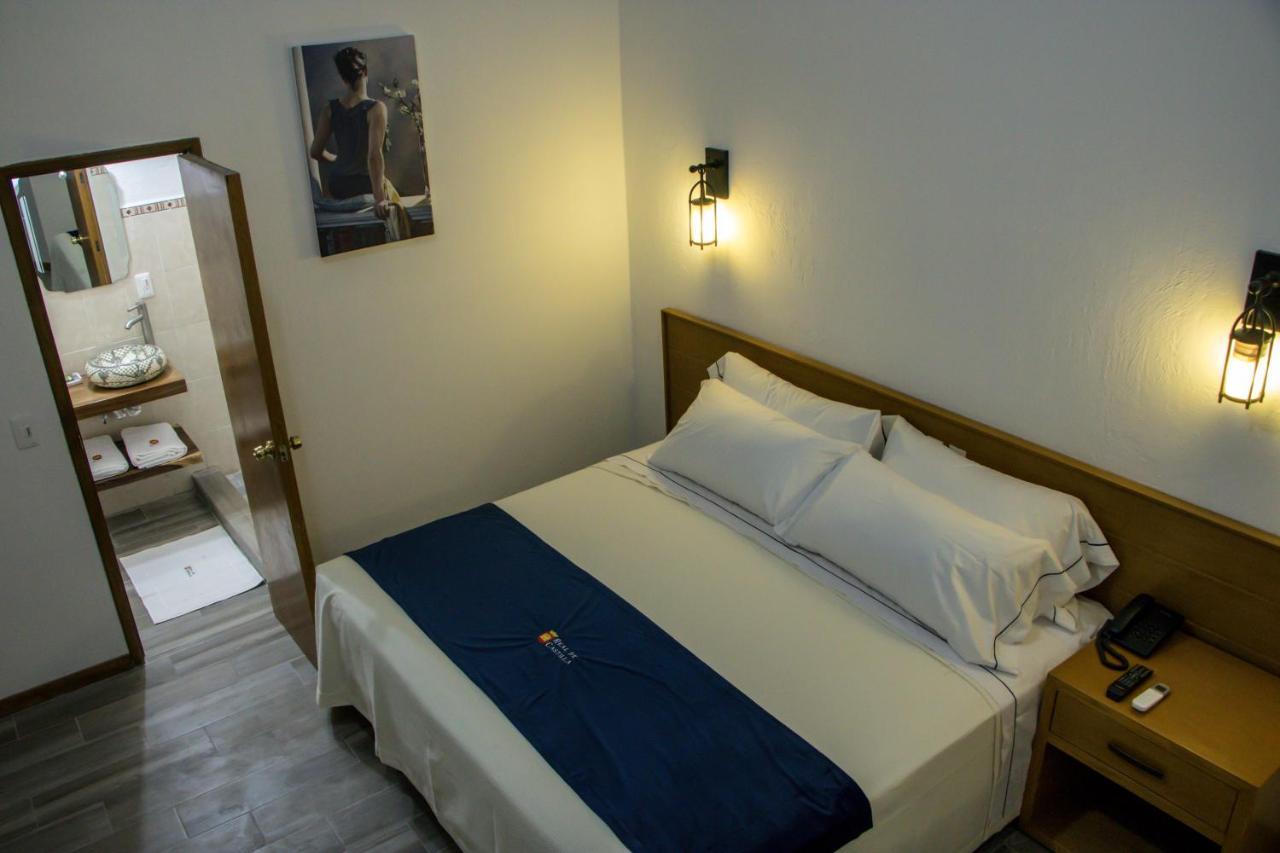 Hotel Real De Castilla Colonial Гуадалахара Екстериор снимка