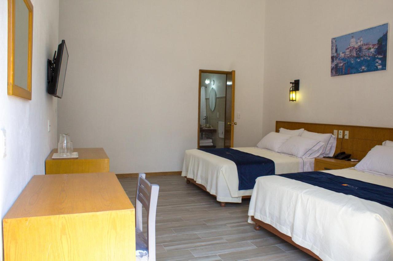Hotel Real De Castilla Colonial Гуадалахара Екстериор снимка