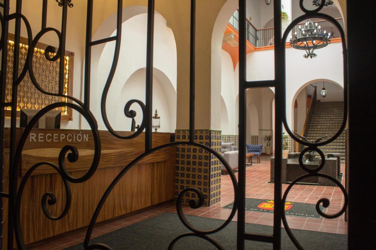 Hotel Real De Castilla Colonial Гуадалахара Екстериор снимка