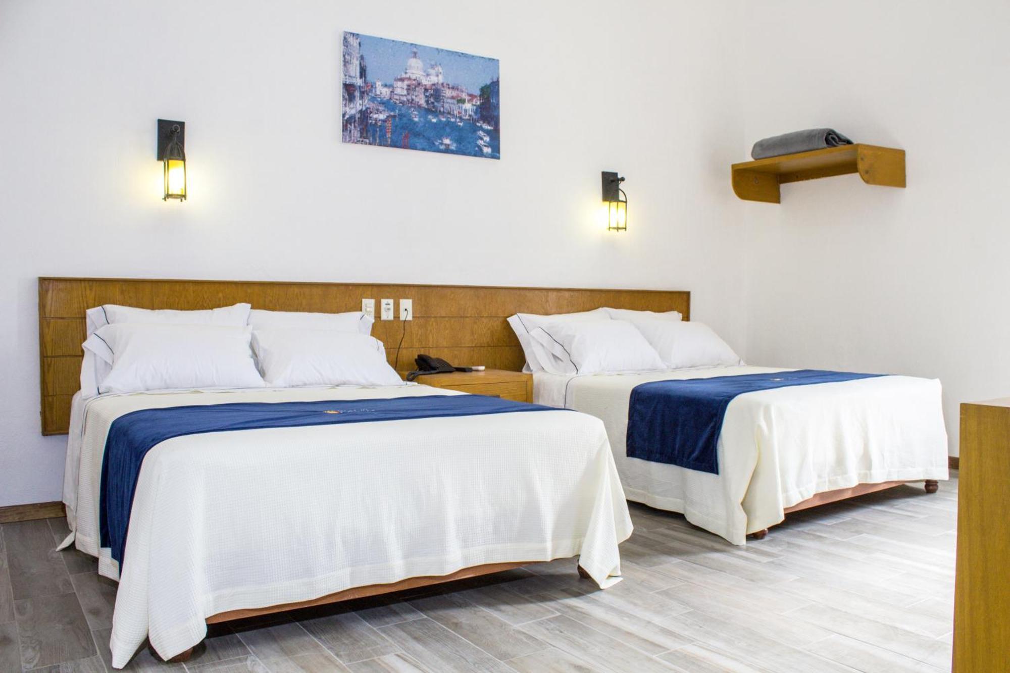 Hotel Real De Castilla Colonial Гуадалахара Стая снимка