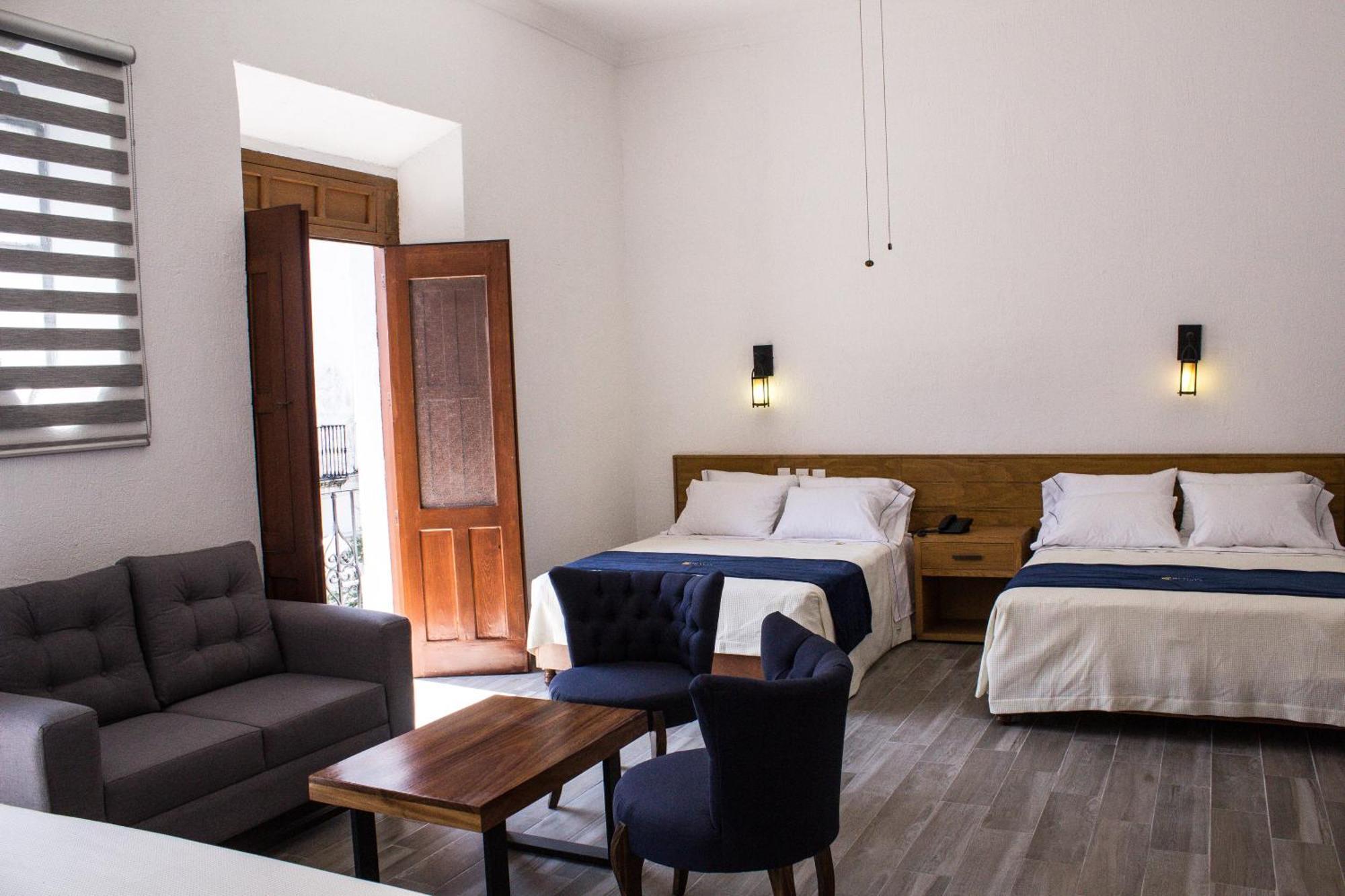 Hotel Real De Castilla Colonial Гуадалахара Стая снимка